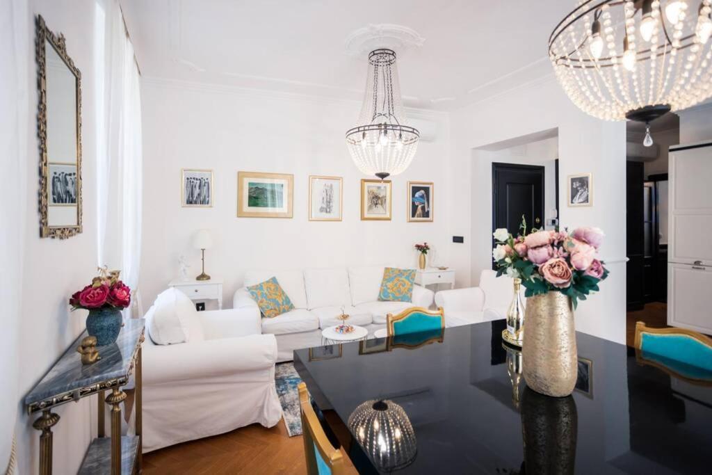 Luxurious Apartment Bella Lux In City Center With Free Parking Included! Spalato Esterno foto